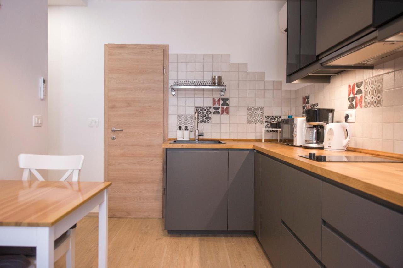 Apartments E & E Пиран Экстерьер фото